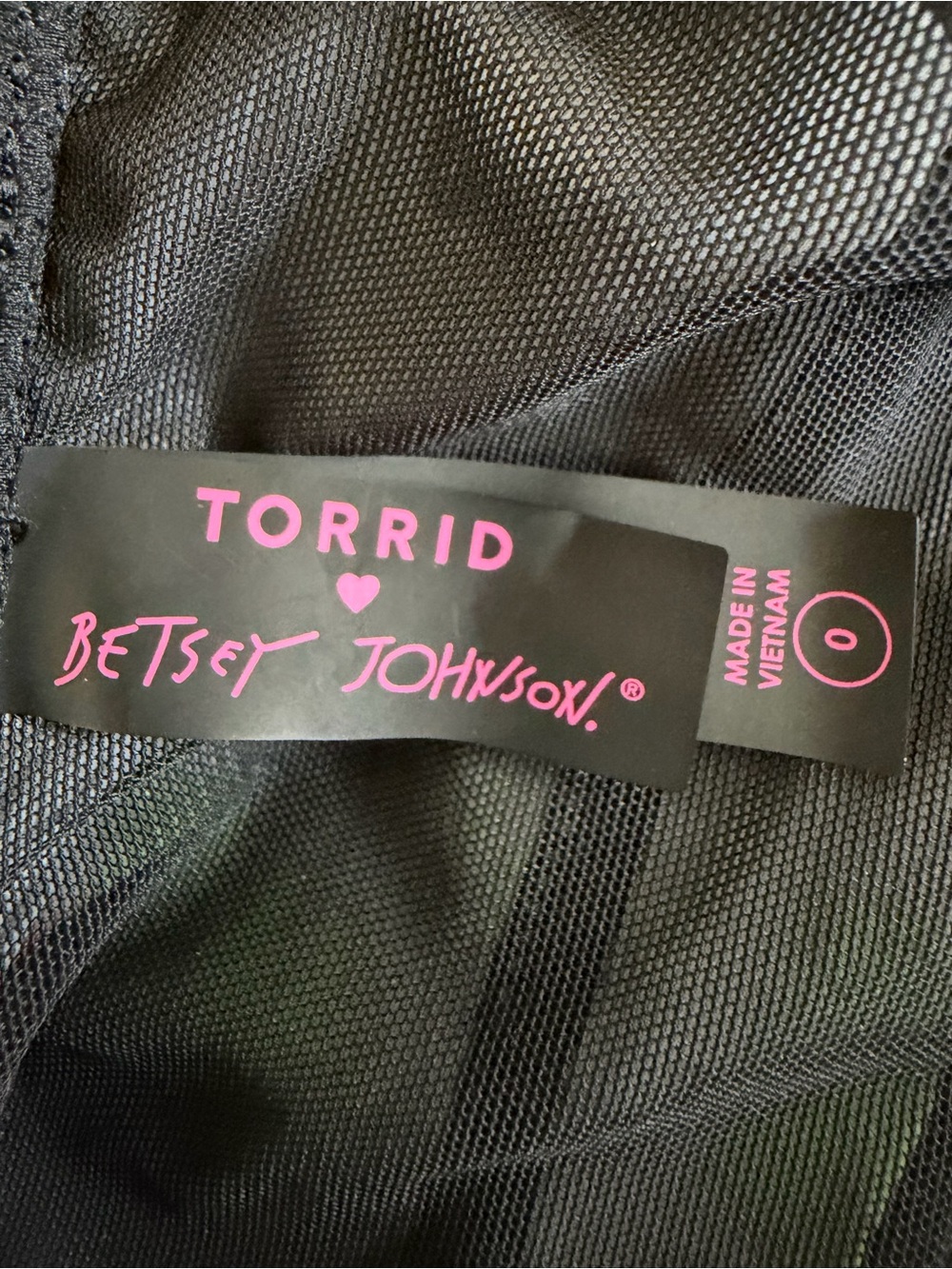 NWT Torrid x Betsy Johnson Black Pink Rose Swimsuit Sz 12 / L Whimsigoth Floral - Picture 15 of 16